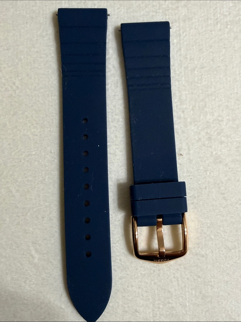 18mm Fossil Navy Blue Silicone Watch Strap with Rose Gold Buckle